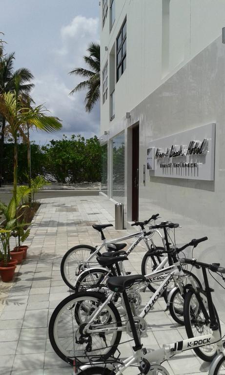 Airport Beach Hotel Hulhumalé Exterior foto